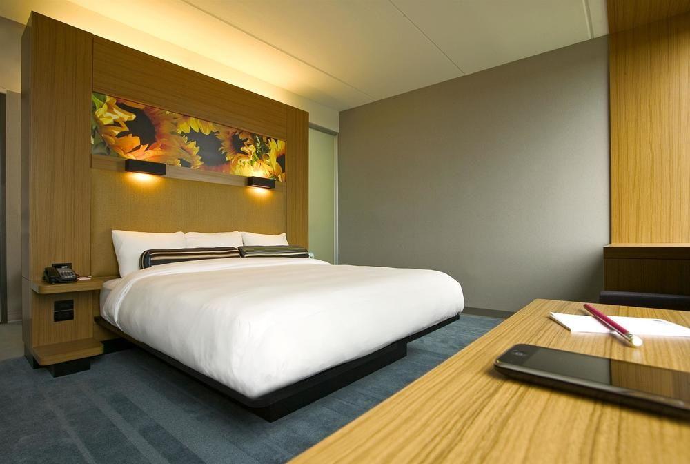 Aloft Hotel Rogers Bentonville Exterior foto